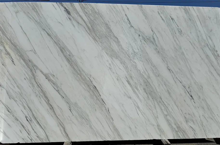 Calacatta Caldia polished marble slab