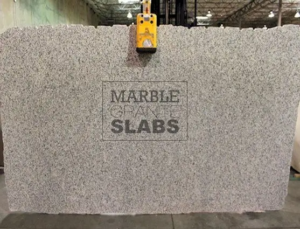 Luna Pearl Granite Slab – light gray granite with fine speckles