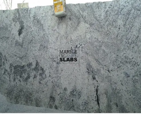 Mist Green Granite Slab – muted green granite with gray undertones